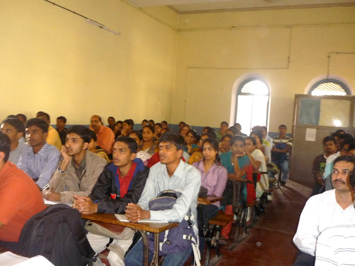 lecture by Prof. R.Y.Denis ,Department of Mathematics, Ghorakpur on
Life and works of Ramanujan